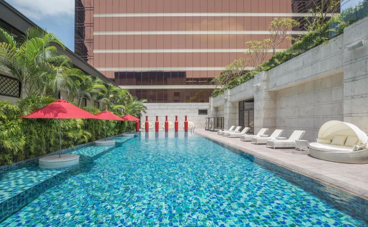 The Lin Hotel Ταϊχούνγκ Εξωτερικό φωτογραφία The pool at the hotel