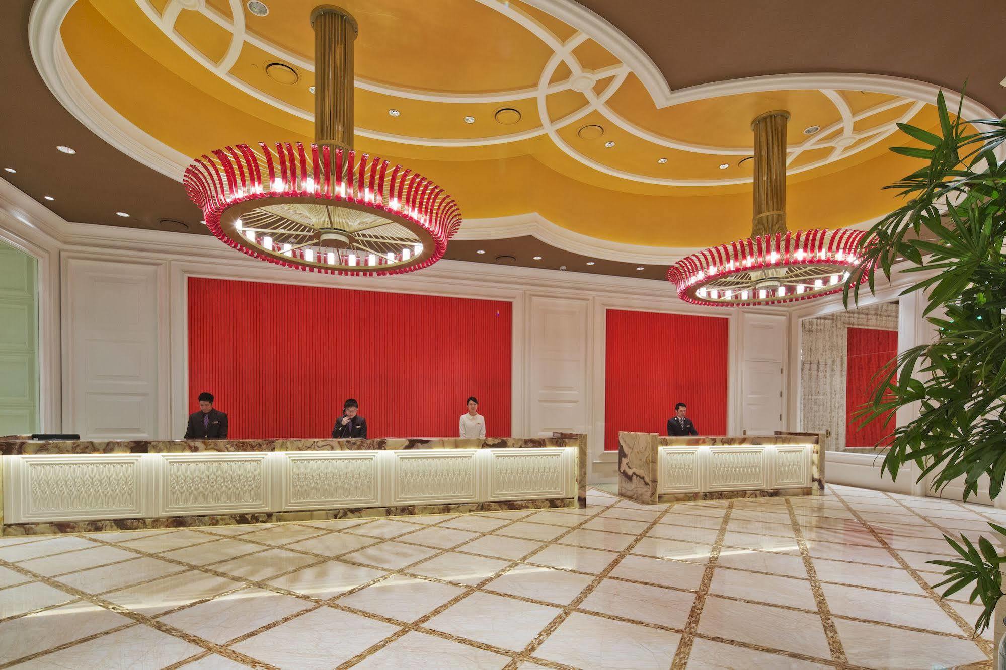 The Lin Hotel Ταϊχούνγκ Εξωτερικό φωτογραφία The lobby of the Wynn Palace